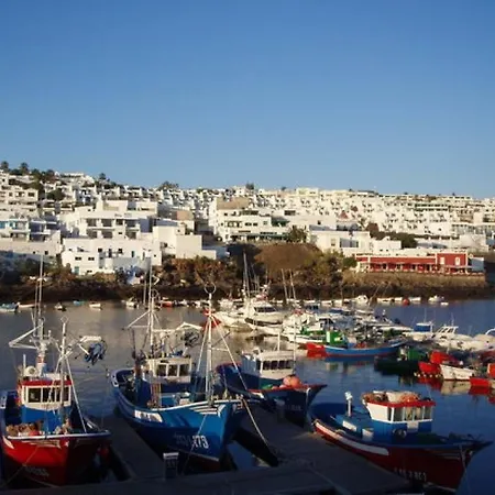 In Puerto Del Carmen Sleeps 5 Includes Swimming Pool&air Con 8 * Puerto del Carmen (Lanzarote)