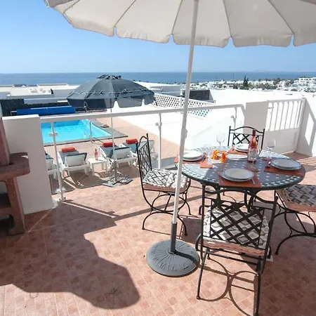 Villa In Puerto Del Carmen Sleeps 5 Includes Swimming Pool&air Con 8 Puerto del Carmen (Lanzarote)