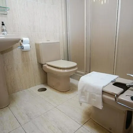 Villa In Puerto Del Carmen Sleeps 5 Includes Swimming Pool&air Con 8 Puerto del Carmen (Lanzarote)